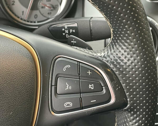 Білий Мерседес ЦЛА-клас, об'ємом двигуна 2 л та пробігом 96 тис. км за 17450 $, фото 72 на Automoto.ua