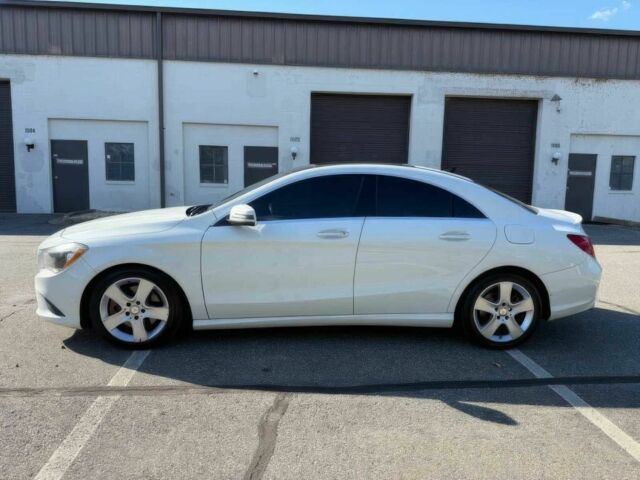 Мерседес ЦЛА-клас 2015 у Черкасах на Automoto.ua Білий Мерседес ЦЛА-клас, об'ємом двигуна 2 л та пробігом 71 тис. км за 11900 $, фото 3 на Automoto.ua