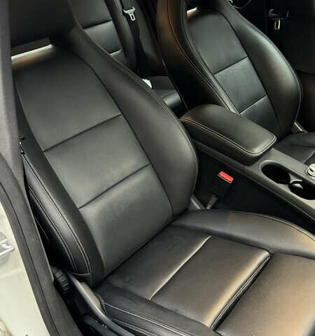 Білий Мерседес ЦЛА-клас, об'ємом двигуна 1.99 л та пробігом 134 тис. км за 17500 $, фото 22 на Automoto.ua