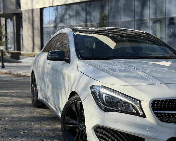 Білий Мерседес ЦЛА-клас, об'ємом двигуна 1.99 л та пробігом 119 тис. км за 16999 $, фото 9 на Automoto.ua