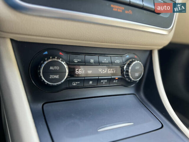 Белый Мерседес ЦЛА-класс, объемом двигателя 2 л и пробегом 115 тыс. км за 16999 $, фото 37 на Automoto.ua