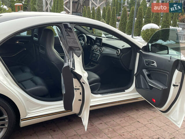 Білий Мерседес ЦЛА-клас, об'ємом двигуна 2 л та пробігом 96 тис. км за 17450 $, фото 64 на Automoto.ua