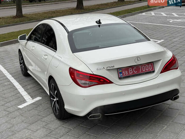 Білий Мерседес ЦЛА-клас, об'ємом двигуна 2 л та пробігом 232 тис. км за 13950 $, фото 25 на Automoto.ua