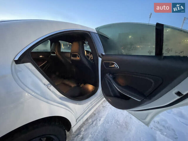 Белый Мерседес ЦЛА-класс, объемом двигателя 1.99 л и пробегом 140 тыс. км за 16800 $, фото 14 на Automoto.ua