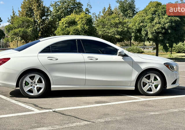 Білий Мерседес ЦЛА-клас, об'ємом двигуна 1.99 л та пробігом 79 тис. км за 17500 $, фото 4 на Automoto.ua