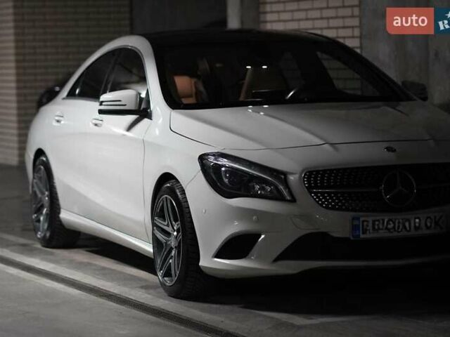 Білий Мерседес ЦЛА-клас, об'ємом двигуна 2 л та пробігом 103 тис. км за 20888 $, фото 1 на Automoto.ua