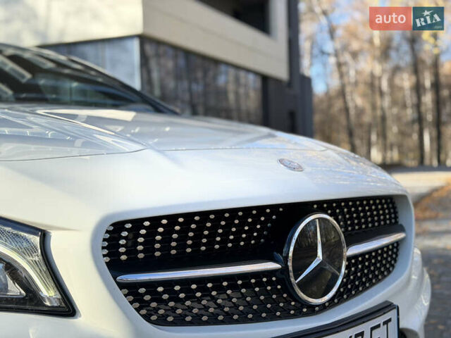 Білий Мерседес ЦЛА-клас, об'ємом двигуна 1.99 л та пробігом 119 тис. км за 16999 $, фото 12 на Automoto.ua