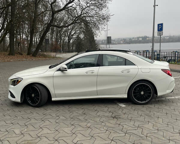 Белый Мерседес ЦЛА-класс, объемом двигателя 1.99 л и пробегом 169 тыс. км за 15500 $, фото 9 на Automoto.ua