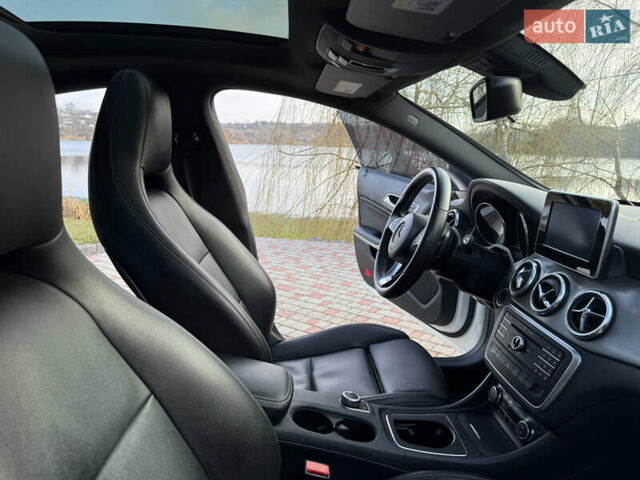 Белый Мерседес ЦЛА-класс, объемом двигателя 1.99 л и пробегом 135 тыс. км за 18500 $, фото 23 на Automoto.ua