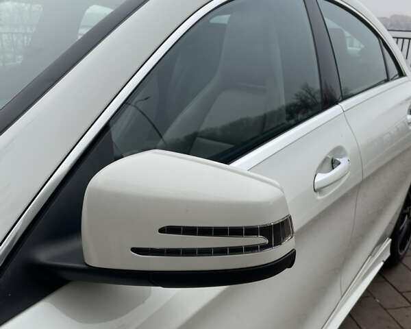 Белый Мерседес ЦЛА-класс, объемом двигателя 1.99 л и пробегом 169 тыс. км за 15500 $, фото 50 на Automoto.ua