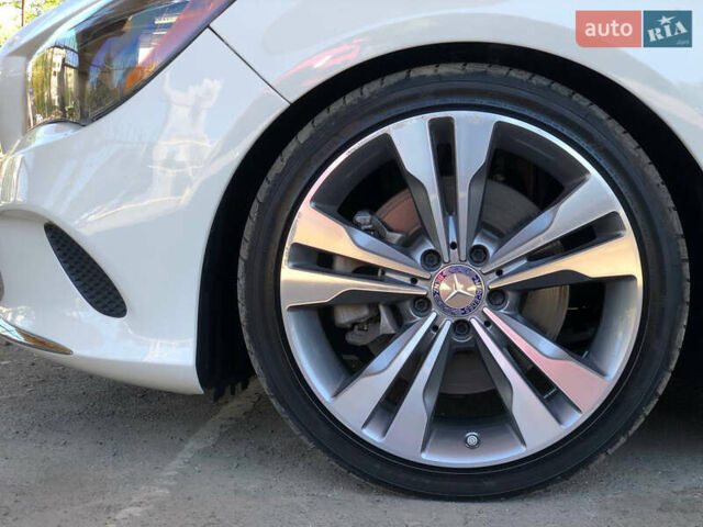 Белый Мерседес ЦЛА-класс, объемом двигателя 2 л и пробегом 110 тыс. км за 16700 $, фото 7 на Automoto.ua