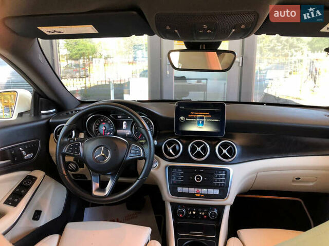 Белый Мерседес ЦЛА-класс, объемом двигателя 2 л и пробегом 110 тыс. км за 16700 $, фото 11 на Automoto.ua