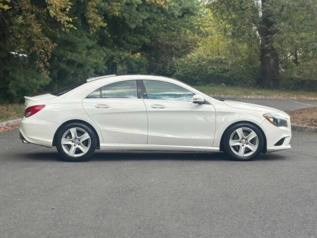 Білий Мерседес ЦЛА-клас, об'ємом двигуна 2 л та пробігом 79 тис. км за 7600 $, фото 6 на Automoto.ua