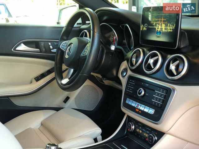 Белый Мерседес ЦЛА-класс, объемом двигателя 2 л и пробегом 110 тыс. км за 16700 $, фото 14 на Automoto.ua