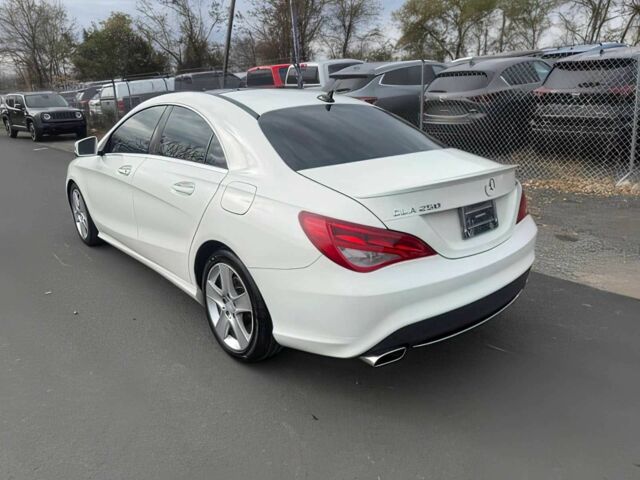 Білий Мерседес ЦЛА-клас, об'ємом двигуна 2 л та пробігом 78 тис. км за 10000 $, фото 6 на Automoto.ua