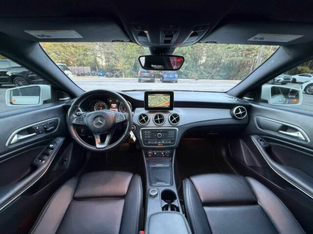 Белый Мерседес ЦЛА-класс, объемом двигателя 2 л и пробегом 77 тыс. км за 5500 $, фото 5 на Automoto.ua