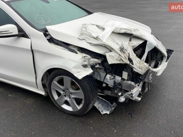 Білий Мерседес ЦЛА-клас, об'ємом двигуна 2 л та пробігом 179 тис. км за 9400 $, фото 12 на Automoto.ua