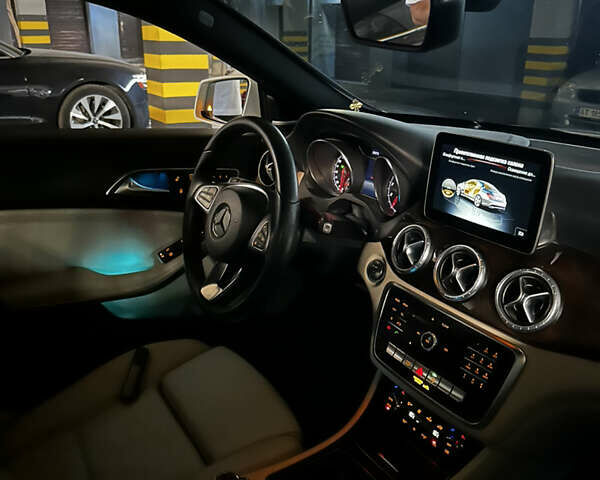 Белый Мерседес ЦЛА-класс, объемом двигателя 1.99 л и пробегом 58 тыс. км за 22500 $, фото 21 на Automoto.ua