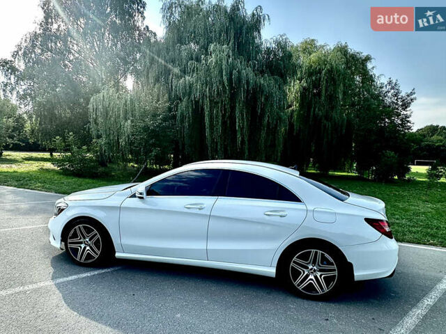 Белый Мерседес ЦЛА-класс, объемом двигателя 1.99 л и пробегом 58 тыс. км за 22500 $, фото 4 на Automoto.ua
