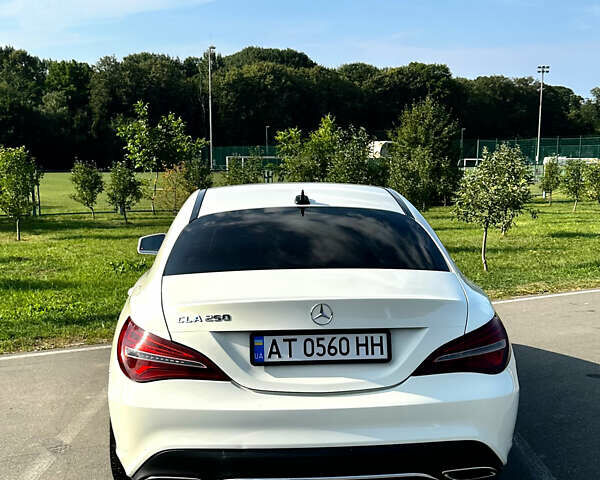 Белый Мерседес ЦЛА-класс, объемом двигателя 1.99 л и пробегом 58 тыс. км за 22500 $, фото 11 на Automoto.ua