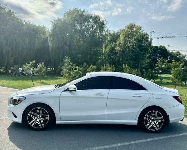 Белый Мерседес ЦЛА-класс, объемом двигателя 1.99 л и пробегом 58 тыс. км за 22500 $, фото 6 на Automoto.ua