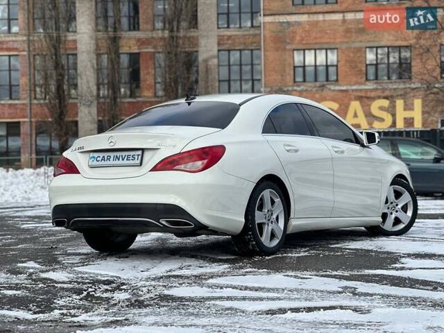 Белый Мерседес ЦЛА-класс, объемом двигателя 1.99 л и пробегом 134 тыс. км за 17800 $, фото 12 на Automoto.ua