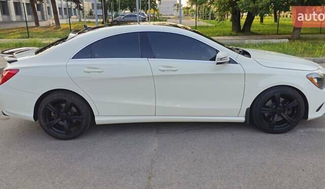 Белый Мерседес ЦЛА-класс, объемом двигателя 1.99 л и пробегом 122 тыс. км за 16999 $, фото 7 на Automoto.ua