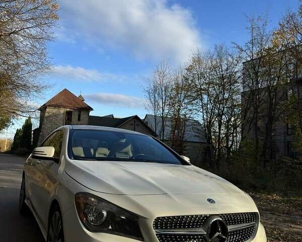 Мерседес ЦЛА-класс 2017 в Хмельницком на Automoto.ua Белый Мерседес ЦЛА-класс, объемом двигателя 1.99 л и пробегом 119 тыс. км за 20000 $, фото 4 на Automoto.ua