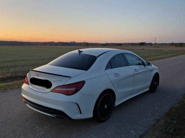 Белый Мерседес ЦЛА-класс, объемом двигателя 2 л и пробегом 92 тыс. км за 11300 $, фото 5 на Automoto.ua