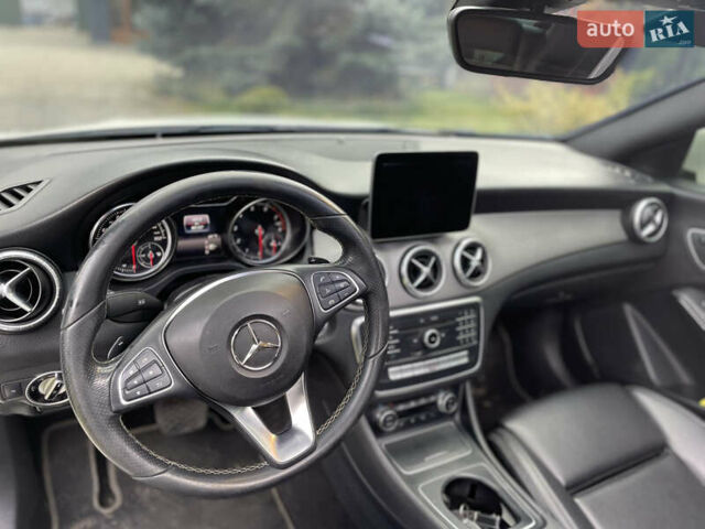 Мерседес ЦЛА-класс 2017 в Яворове на Automoto.ua Белый Мерседес ЦЛА-класс, объемом двигателя 1.99 л и пробегом 90 тыс. км за 15300 $, фото 13 на Automoto.ua