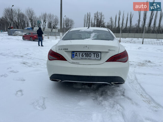 Белый Мерседес ЦЛА-класс, объемом двигателя 1.99 л и пробегом 166 тыс. км за 16900 $, фото 6 на Automoto.ua