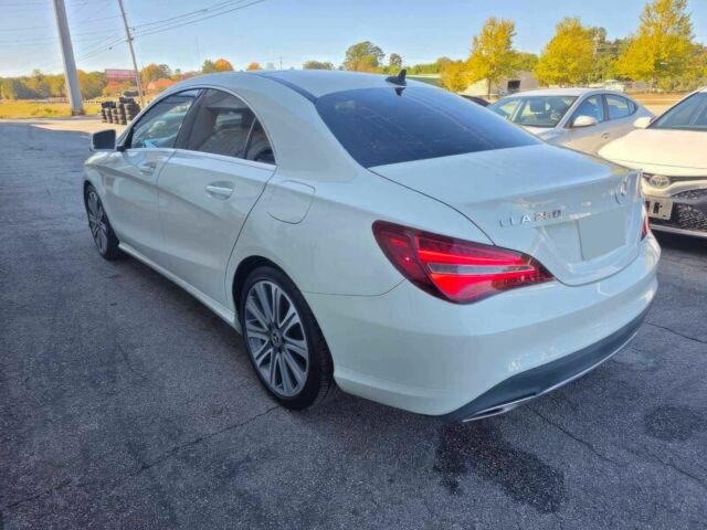 Белый Мерседес ЦЛА-класс, объемом двигателя 2 л и пробегом 31 тыс. км за 14200 $, фото 5 на Automoto.ua