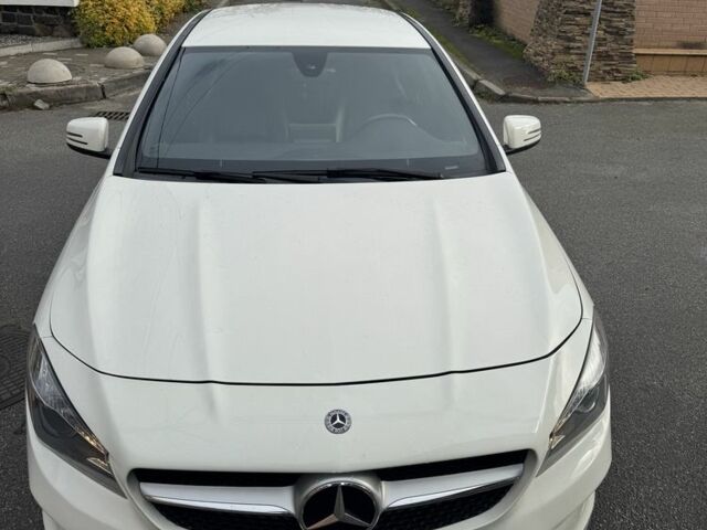 Белый Мерседес ЦЛА-класс, объемом двигателя 2 л и пробегом 105 тыс. км за 19900 $, фото 7 на Automoto.ua