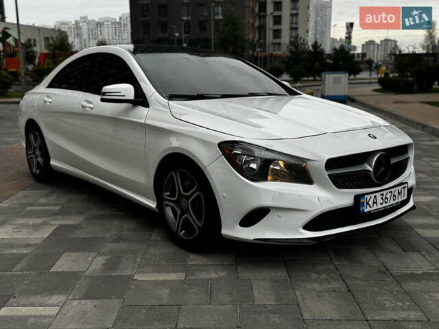 Мерседес ЦЛА-класс 2018 в Киеве на Automoto.ua Белый Мерседес ЦЛА-класс, объемом двигателя 2 л и пробегом 95 тыс. км за 17800 $, фото 3 на Automoto.ua