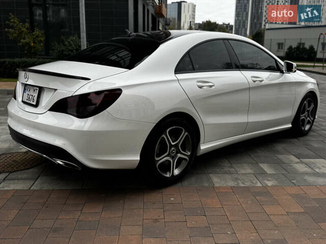Белый Мерседес ЦЛА-класс, объемом двигателя 2 л и пробегом 95 тыс. км за 16999 $, фото 3 на Automoto.ua