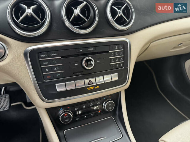 Белый Мерседес ЦЛА-класс, объемом двигателя 2 л и пробегом 95 тыс. км за 16999 $, фото 26 на Automoto.ua