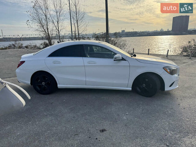 Білий Мерседес ЦЛА-клас, об'ємом двигуна 1.99 л та пробігом 79 тис. км за 17999 $, фото 5 на Automoto.ua