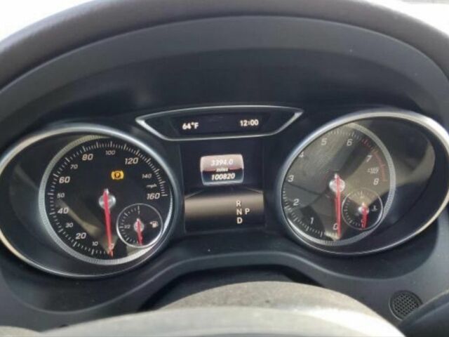 Белый Мерседес ЦЛА-класс, объемом двигателя 2 л и пробегом 160 тыс. км за 7500 $, фото 7 на Automoto.ua