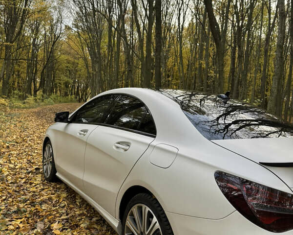 Мерседес ЦЛА-клас 2018 у Луцьку на Automoto.ua Білий Мерседес ЦЛА-клас, об'ємом двигуна 1.99 л та пробігом 97 тис. км за 18400 $, фото 25 на Automoto.ua