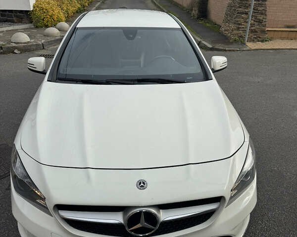 Белый Мерседес ЦЛА-класс, объемом двигателя 1.99 л и пробегом 105 тыс. км за 19900 $, фото 7 на Automoto.ua