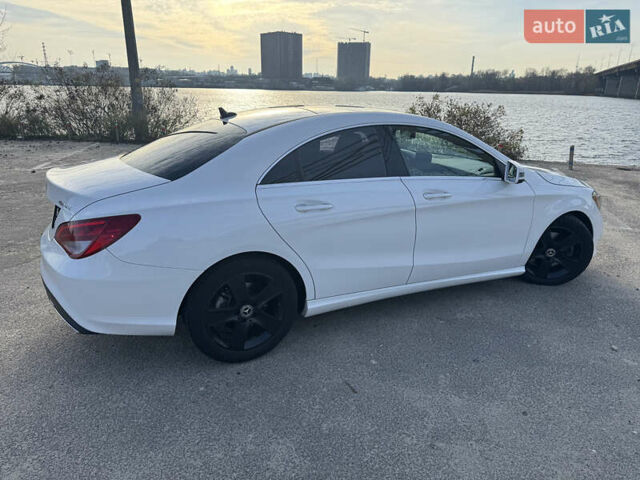 Белый Мерседес ЦЛА-класс, объемом двигателя 1.99 л и пробегом 79 тыс. км за 19700 $, фото 7 на Automoto.ua