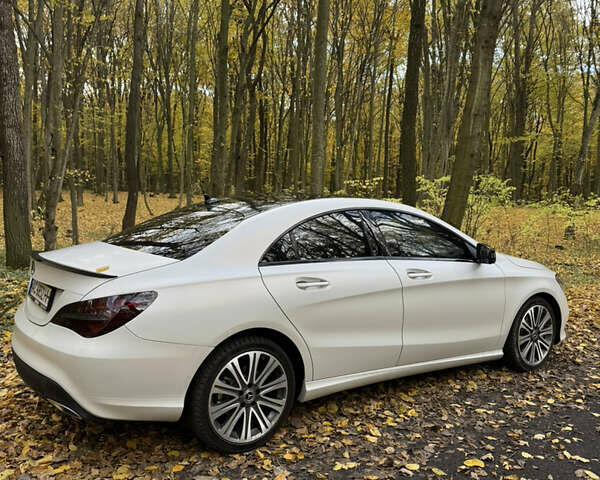Мерседес ЦЛА-клас 2018 у Луцьку на Automoto.ua Білий Мерседес ЦЛА-клас, об'ємом двигуна 1.99 л та пробігом 97 тис. км за 18400 $, фото 9 на Automoto.ua