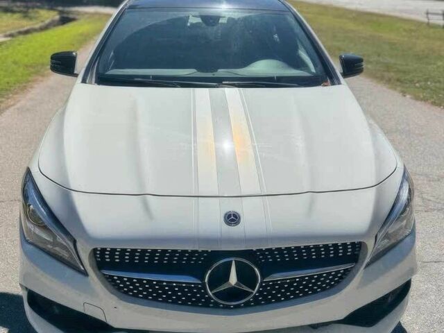 Білий Мерседес ЦЛА-клас, об'ємом двигуна 2 л та пробігом 37 тис. км за 14300 $, фото 1 на Automoto.ua