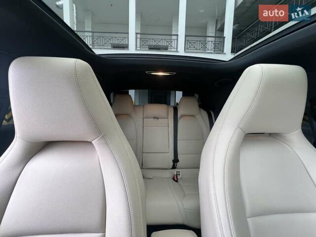 Белый Мерседес ЦЛА-класс, объемом двигателя 1.99 л и пробегом 67 тыс. км за 18000 $, фото 27 на Automoto.ua