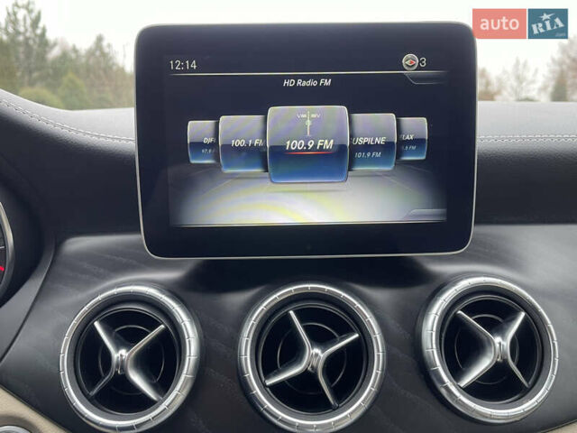 Белый Мерседес ЦЛА-класс, объемом двигателя 1.99 л и пробегом 18 тыс. км за 23500 $, фото 34 на Automoto.ua