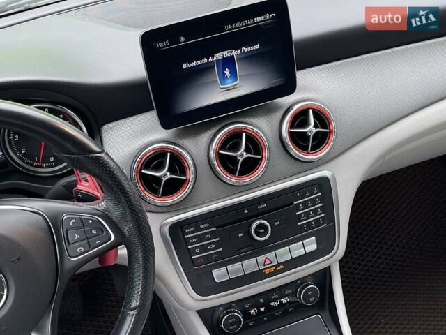 Белый Мерседес ЦЛА-класс, объемом двигателя 1.99 л и пробегом 95 тыс. км за 20800 $, фото 28 на Automoto.ua