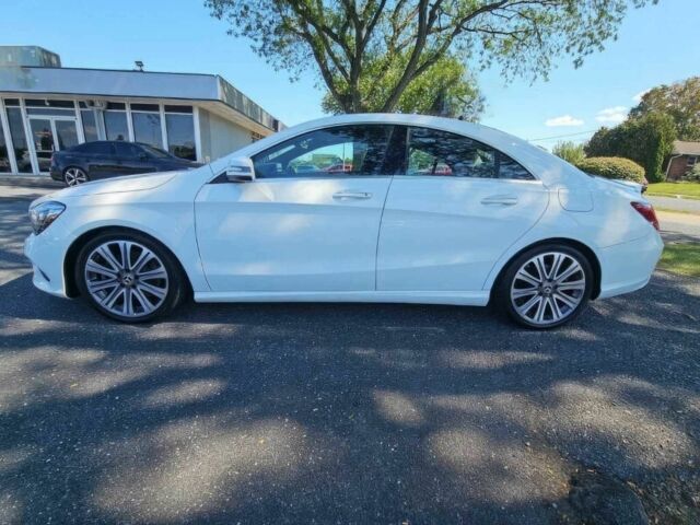 Білий Мерседес ЦЛА-клас, об'ємом двигуна 2 л та пробігом 50 тис. км за 12800 $, фото 4 на Automoto.ua