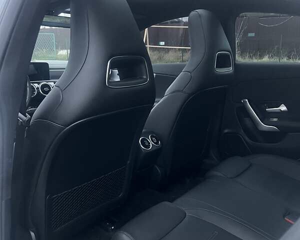 Білий Мерседес ЦЛА-клас, об'ємом двигуна 2 л та пробігом 89 тис. км за 30210 $, фото 11 на Automoto.ua