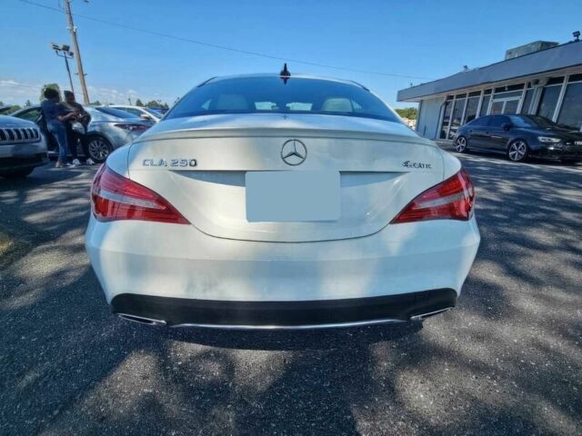 Білий Мерседес ЦЛА-клас, об'ємом двигуна 2 л та пробігом 50 тис. км за 12800 $, фото 6 на Automoto.ua