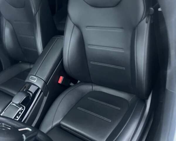 Білий Мерседес ЦЛА-клас, об'ємом двигуна 2 л та пробігом 89 тис. км за 30210 $, фото 5 на Automoto.ua